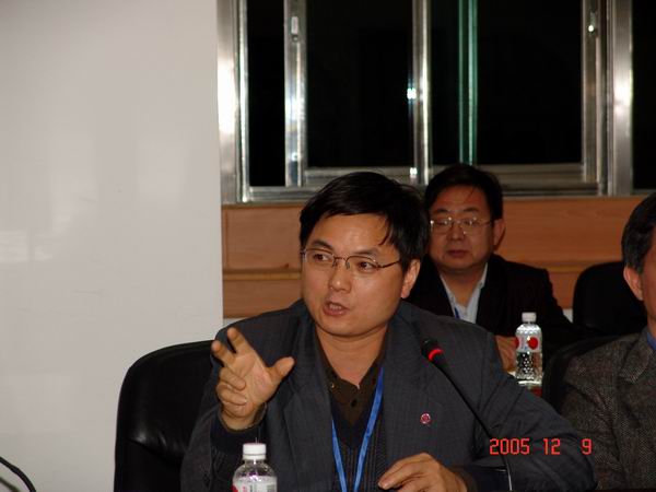 经济学新闻图片